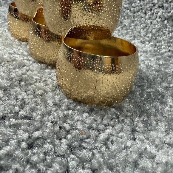 Gold Tone Metal Band Napkin Rings Set of 6 Textured Design Kitchen Dining Use - Picture 12 of 12